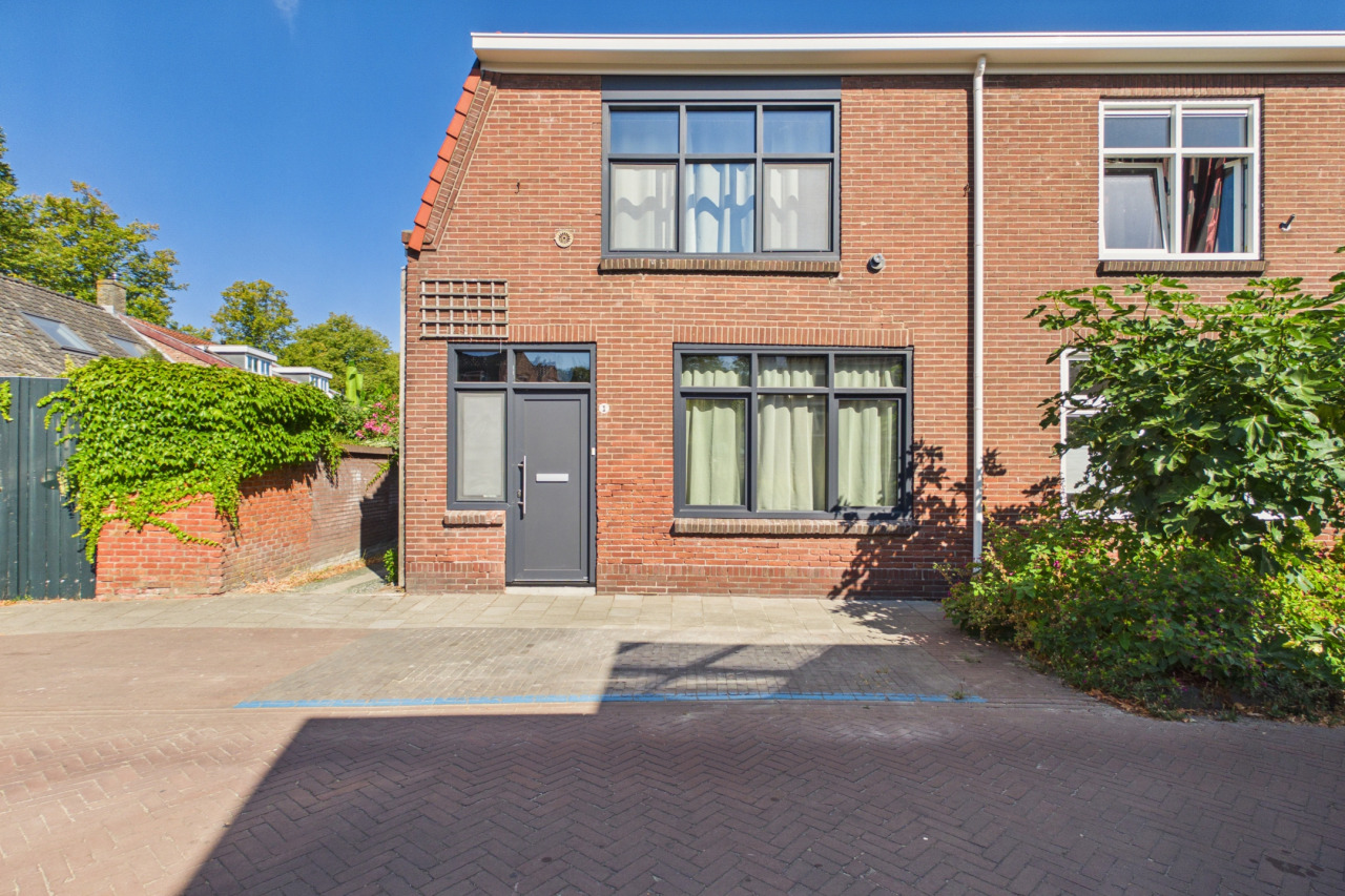 Leliestraat 1